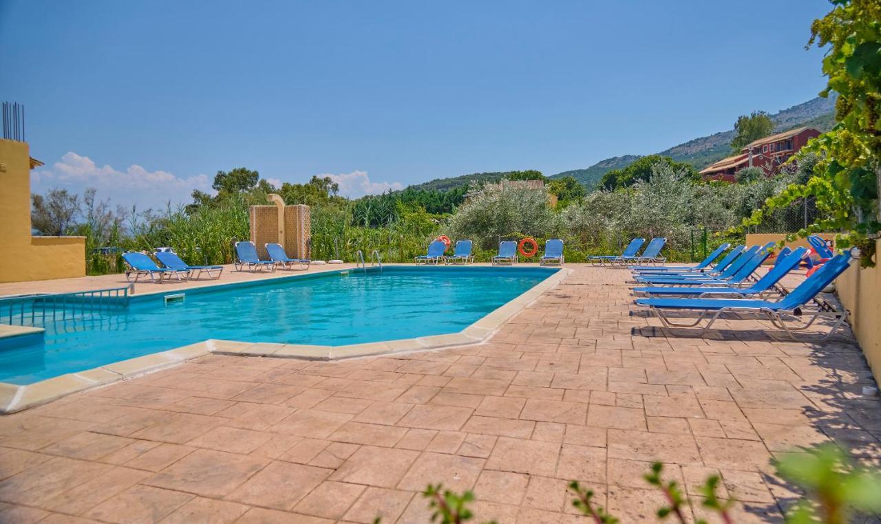 Nikos Kalamaki Corfu Apraos エクステリア 写真